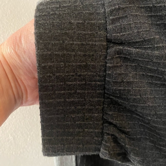 Lysse sz XXL Two-Tone Charcoal Track Pants with Pinstripes and Gray Side Stripes - Picture 3 of 9